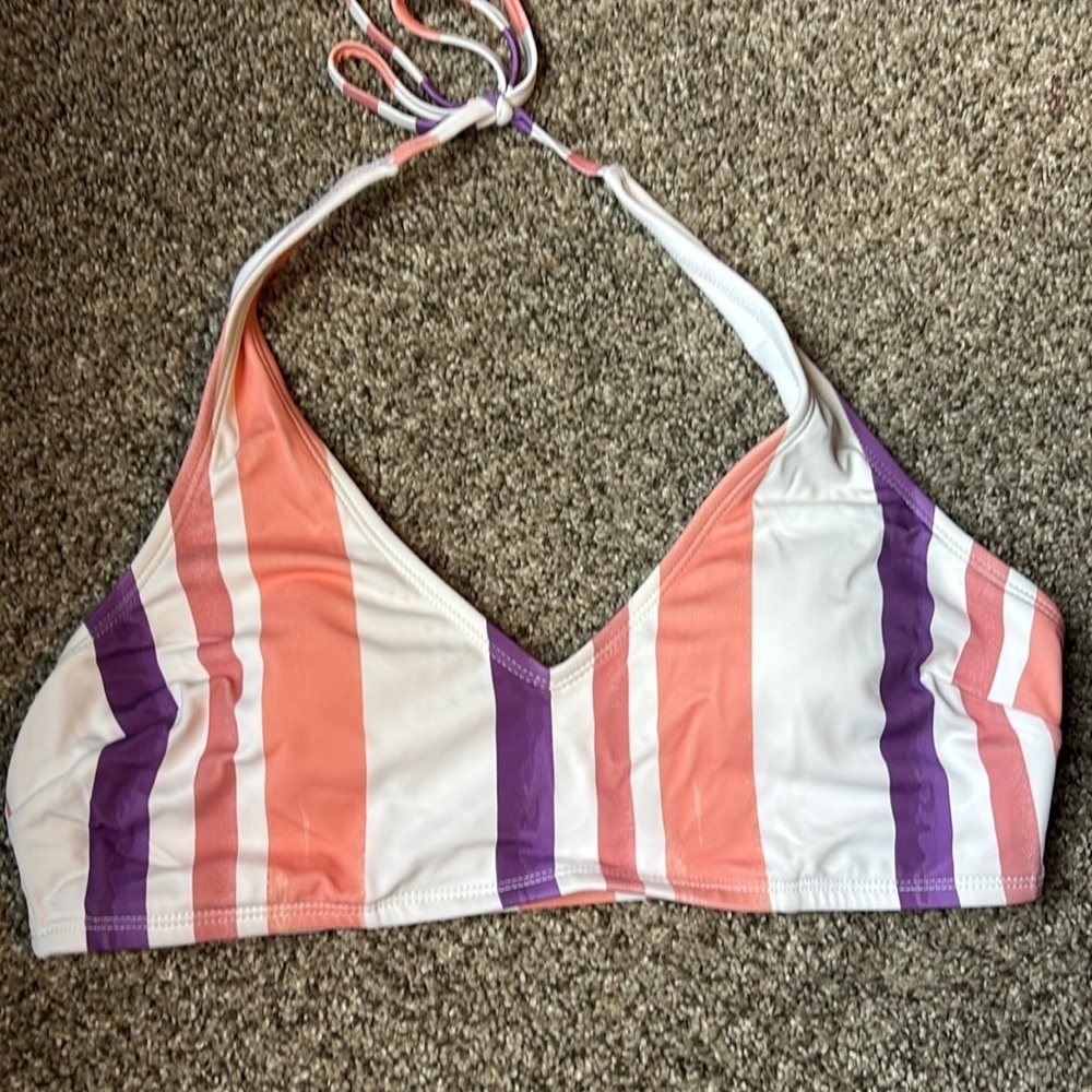 Cupshe Bikini - Picture 2 of 8